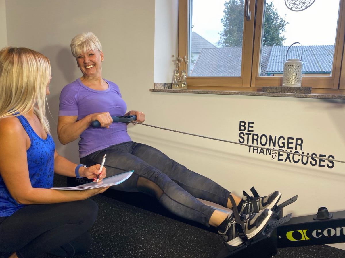 Anke Kern beim Coaching einer Klientin 60+